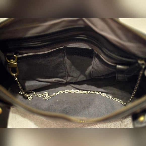 Cole Haan Black Leather Handbag Shoulder bag - Picture 8 of 8